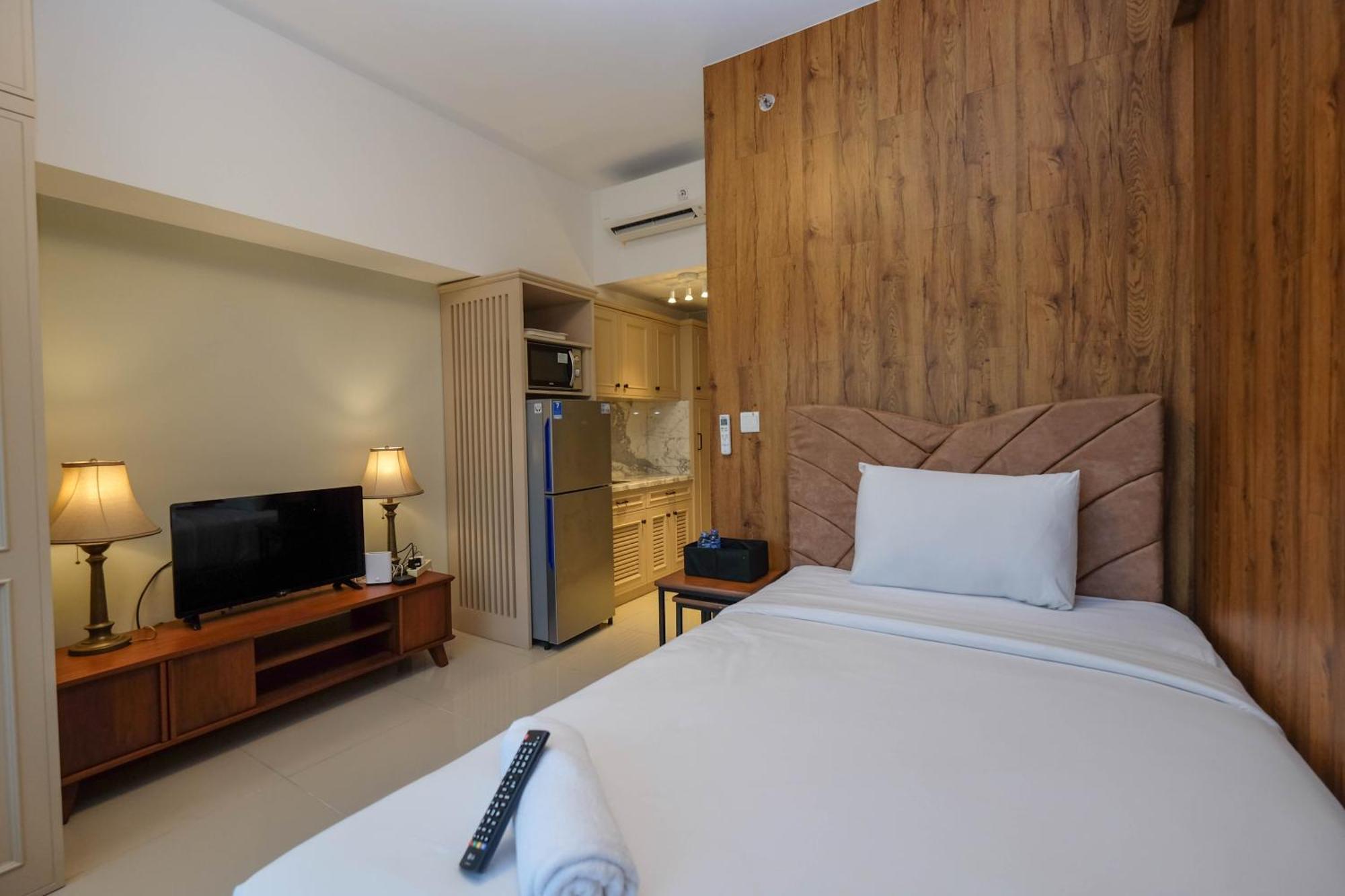 Cozy And Strategic At Springlake Summarecon By Travelio * Bekasi